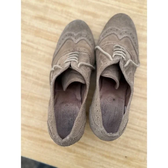 ALL SAINTS Suede Wingtip Oxford Heel Booties Women's Lace Up Dress Shoes Taupe - Picture 5 of 6